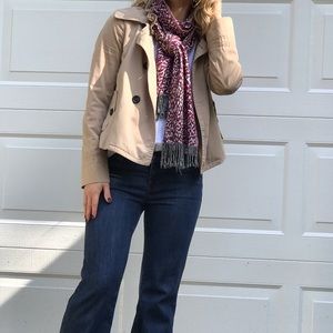 Cute Jcrew jacket size 6 but fits closer to a 4